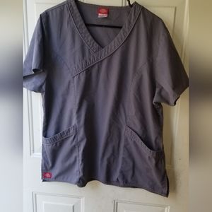 Dickies Women's Large Gray Scrub work top